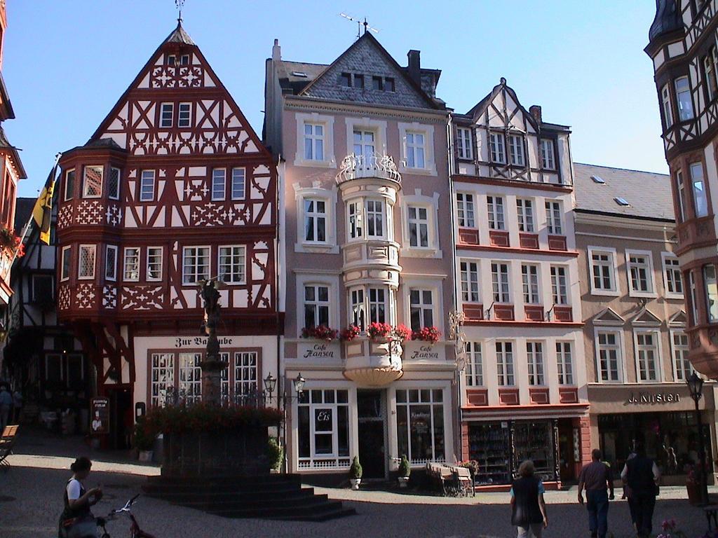 Gaestehaus Am Ahornweg Bernkastel-Kues Rom bilde
